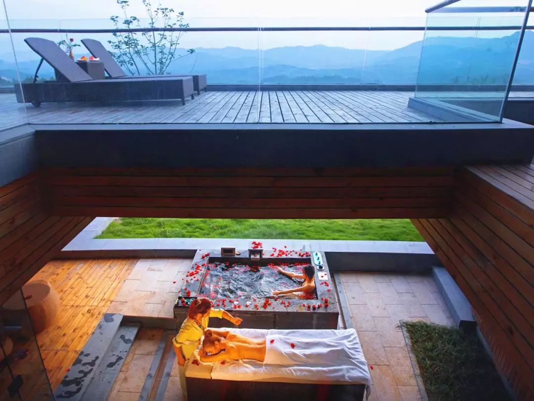 浙江纯天然温泉推荐一下,浙江天然温泉度假村排名榜