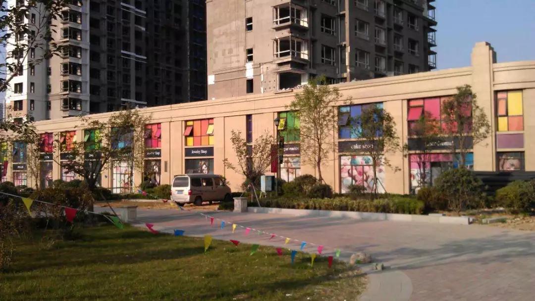 青岛商铺最便宜多少钱一平,在青岛10万元能买到商铺吗