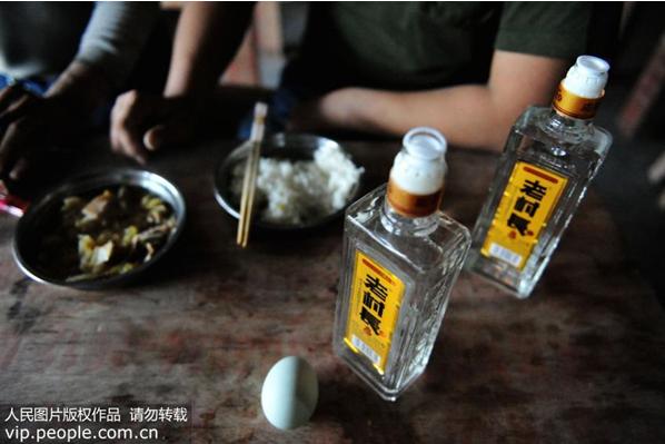 酗酒导致酒精中毒昏迷,轻度酒精中毒喝咖啡可以吗