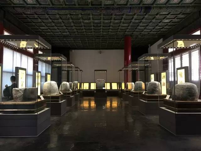 宝鸡中华石鼓园有什么建筑,陕西宝鸡市旅游景点中华石鼓园