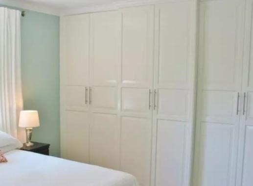 衣柜门变形怎么解决,衣柜门变形正确处理方法