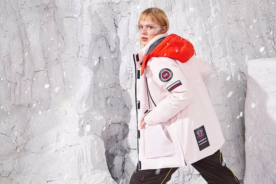 波司登小雀斑,小雀斑撞波司登