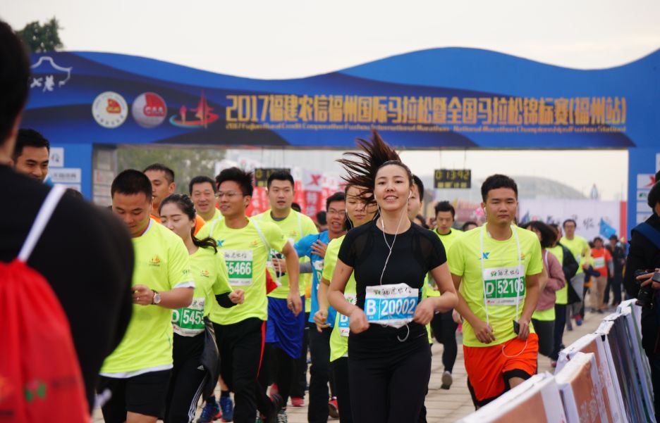 跑马拉松的26个技巧与建议,跑马干货马拉松赛前准备全攻略