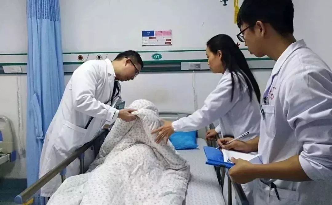 名医健康讲堂义诊一周早知道,国医堂周日有专家坐诊吗