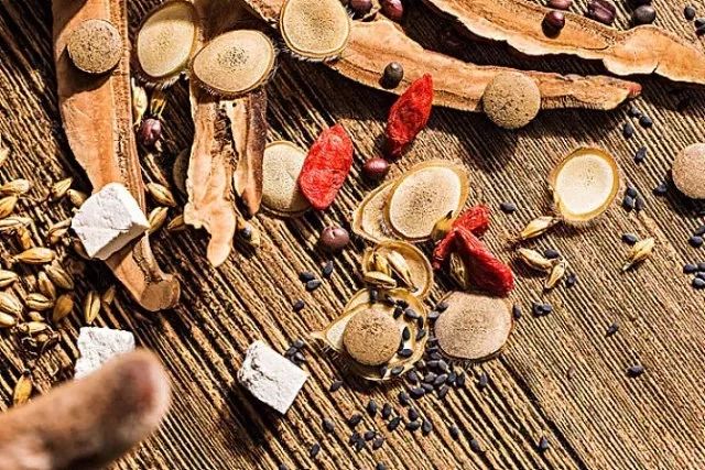 煲汤药食同源的中药材,煲汤适合放的中药原材料