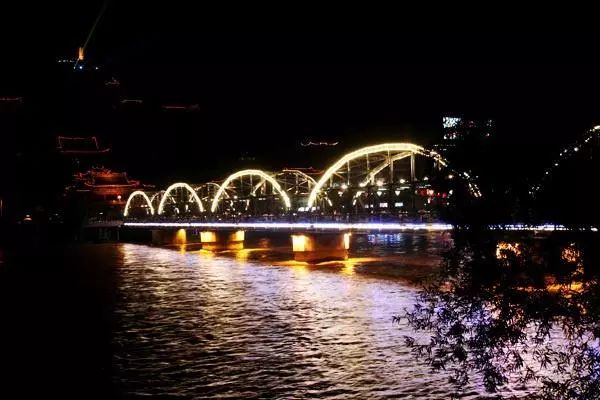 1月机票白菜价！从洛阳出发，最低只要170元！比坐车还便宜！