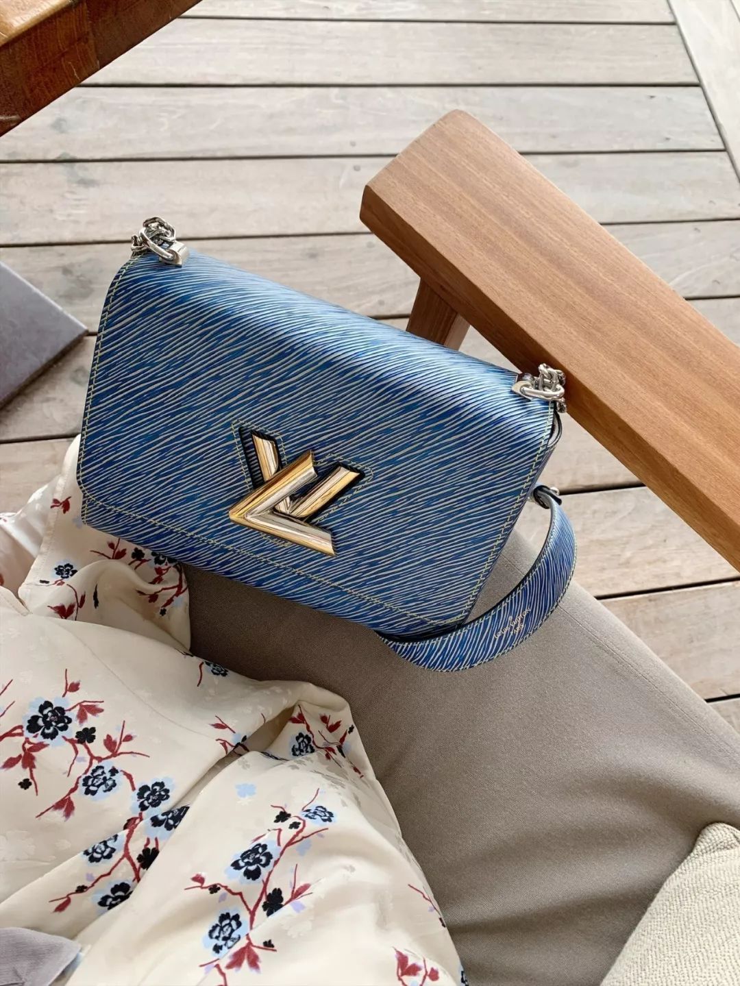 *服私**｜穿越三个城市，记录我的一周穿搭～