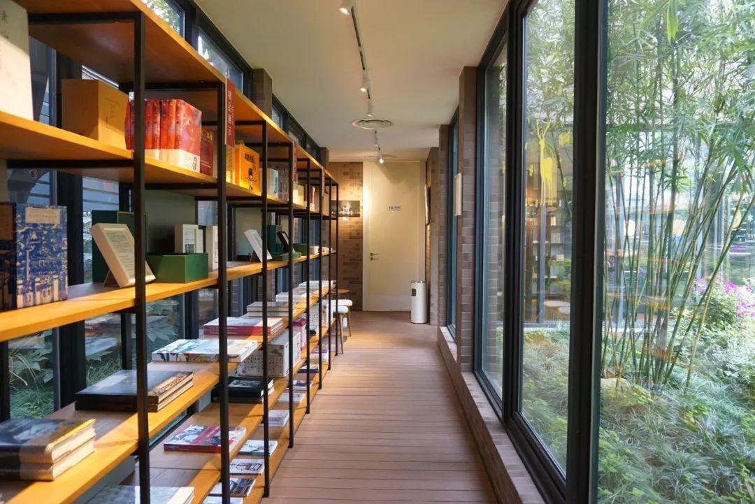 旅行/阅读/小众设计……逛逛这些能满足你精致生活幻想的美学概念店