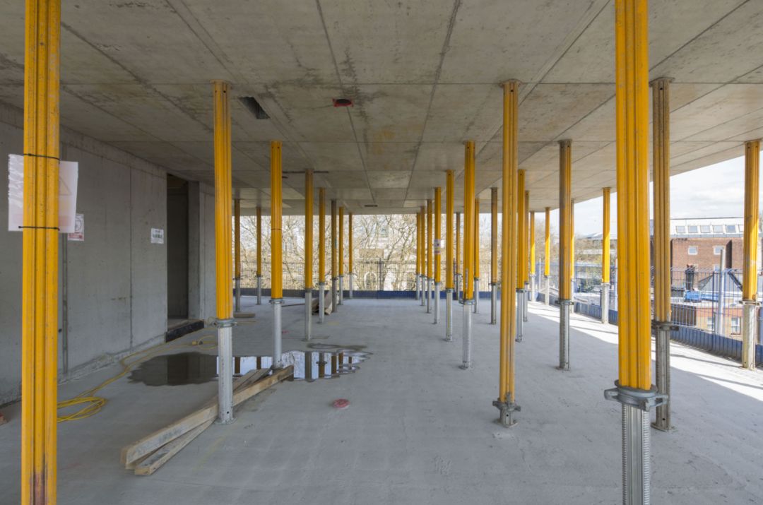 高端公寓烂尾楼,烂尾楼带来的惊喜