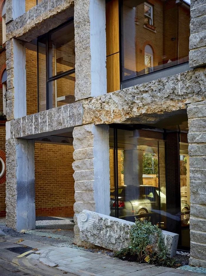 高端公寓烂尾楼,烂尾楼带来的惊喜