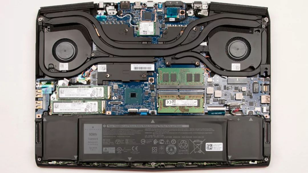 轻薄本游戏本哪个性价比高,聊一款风格大变样的轻薄游戏本