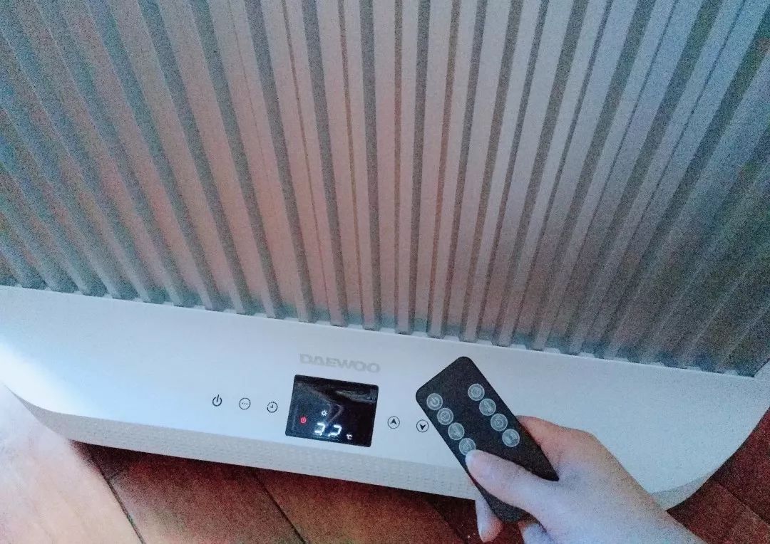 天寒地冻人间有情，其实只是想说，烘干机和取暖器都上架了！