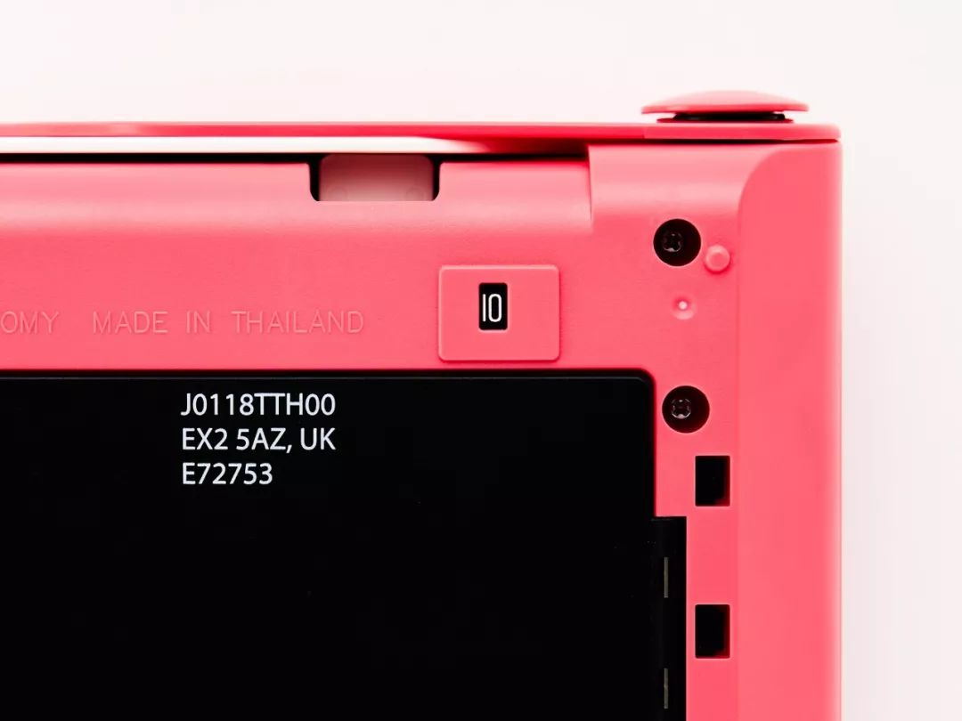 神奇的技术照片可以通过手机打印,老外手机扫码打印照片的机器