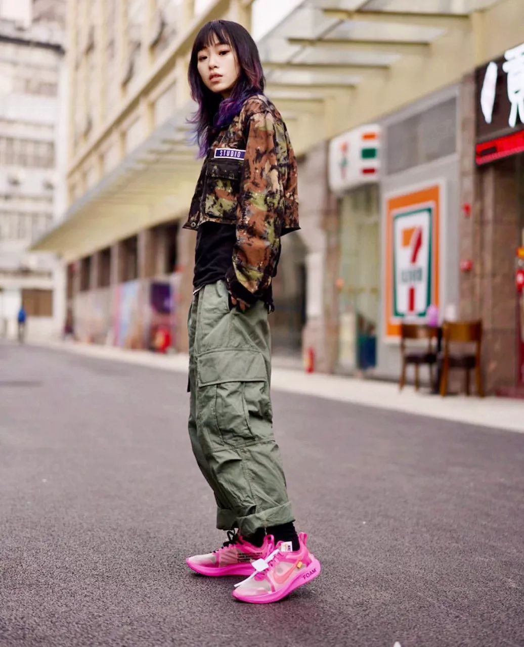 今年流行的小粉鞋,今年流行小粉鞋