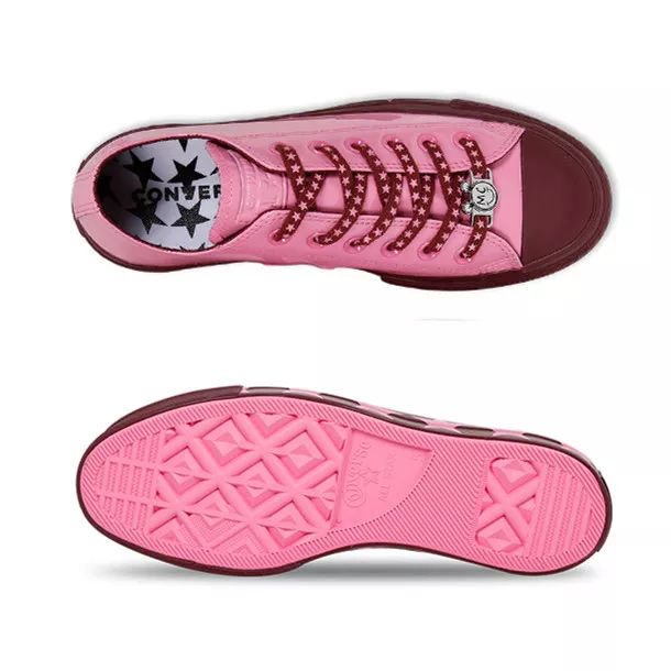 今年流行的小粉鞋,今年流行小粉鞋