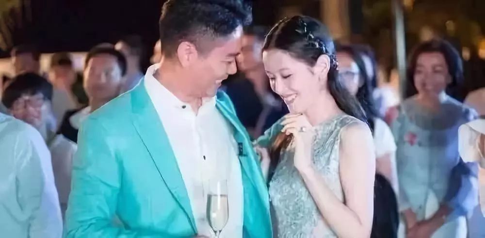 刘强东出事后奶茶妹妹的感言,刘强东和奶茶妹妹的感情是真的吗