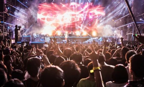 口红秒杀大牌迪奥999等你来抢,新年的第一支迪奥999口红自己买