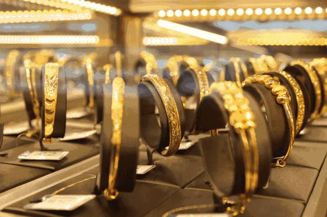 口红秒杀大牌迪奥999等你来抢,新年的第一支迪奥999口红自己买