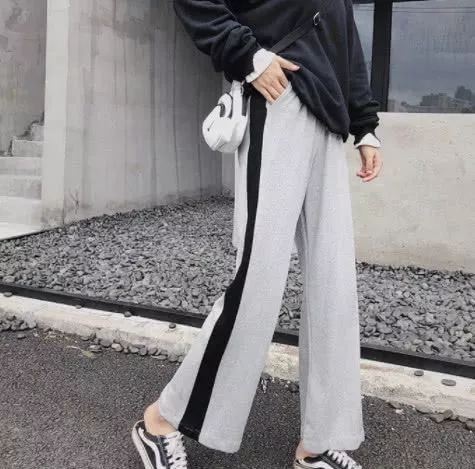 回家之后别无聊！“加绒卫衣+运动裤”看了就心动，图五专属冬天