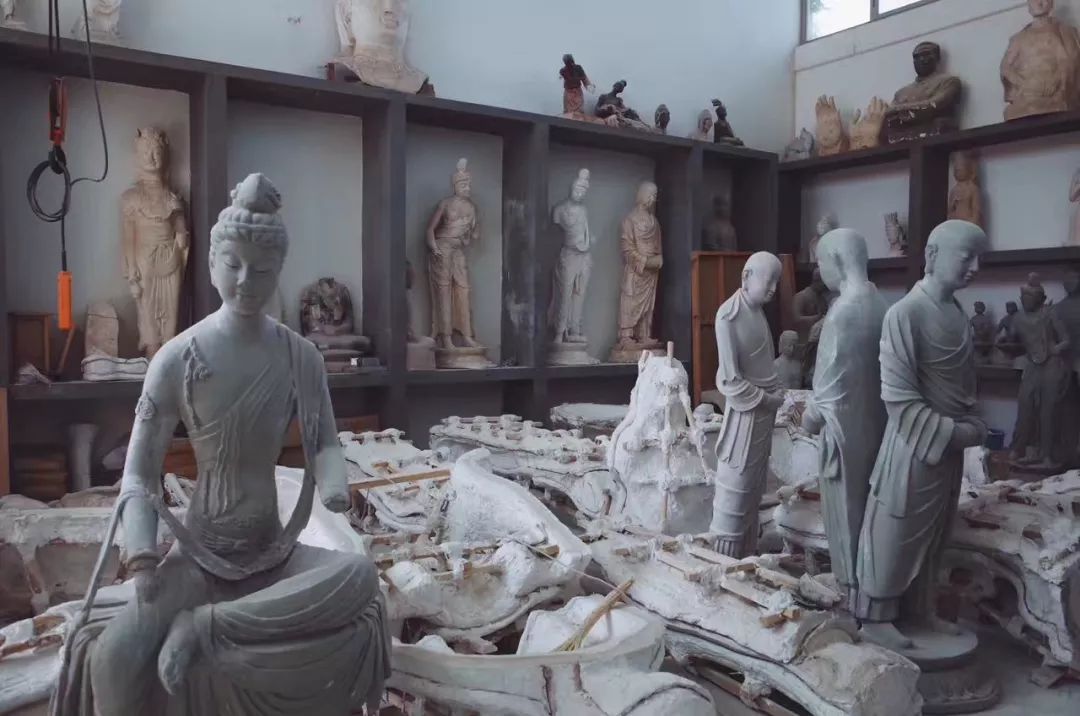 圣诞节出没的绿毛怪,圣诞节绿毛怪格林奇真人版