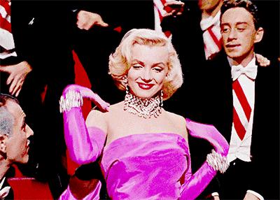 又到了直男送礼又送命的新年季，不如我给你一道保命符！