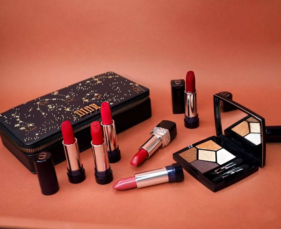 如何哄女票开心,怎么样哄女票开心