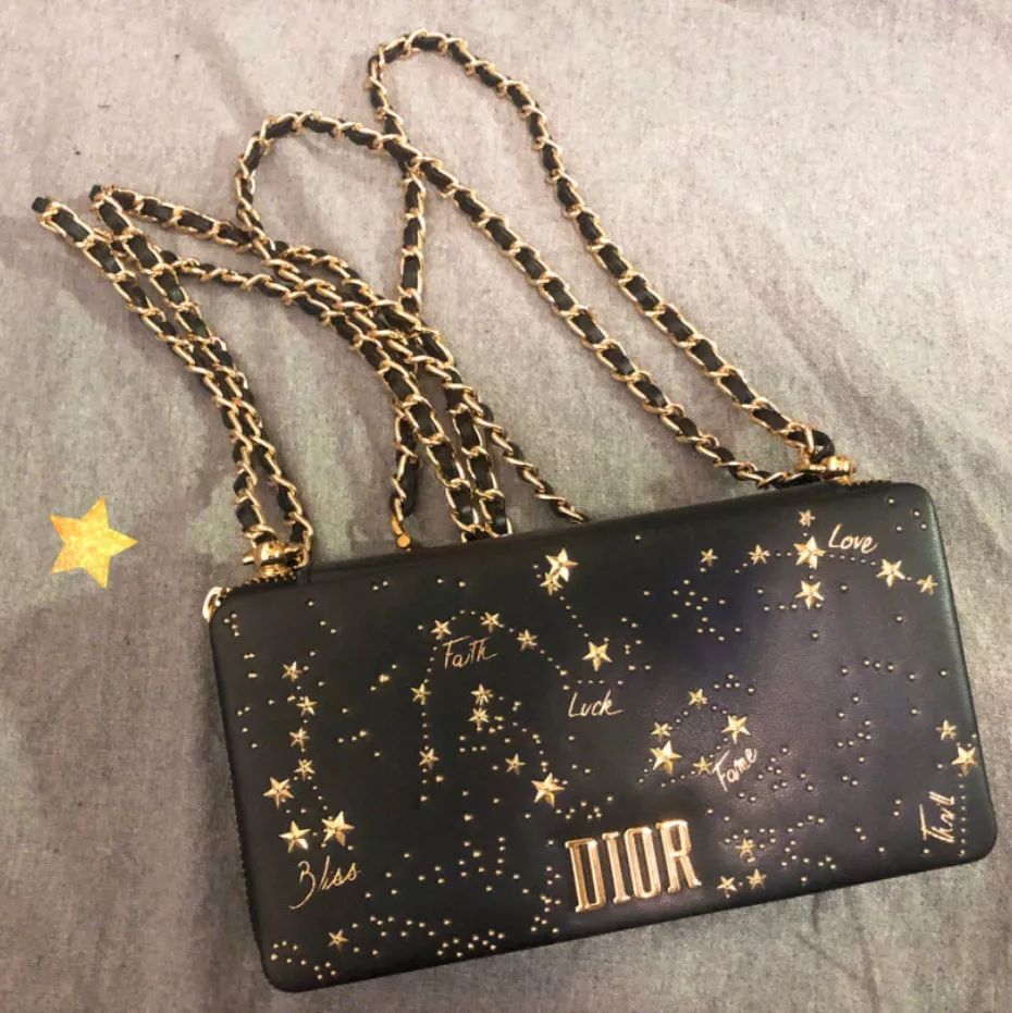 如何哄女票开心,怎么样哄女票开心