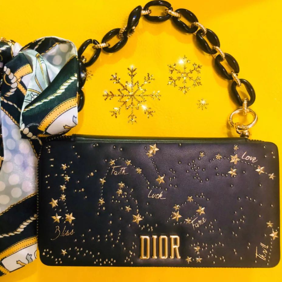 如何哄女票开心,怎么样哄女票开心