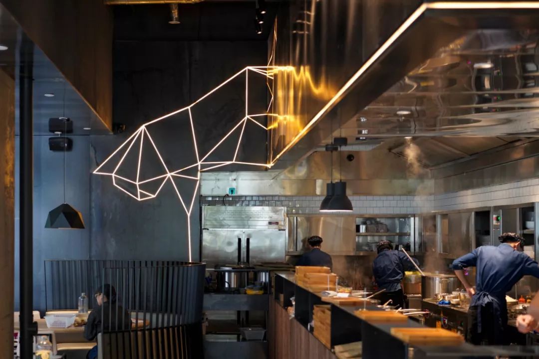 开一家餐厅月入13万,一家顶级餐厅一年的利润