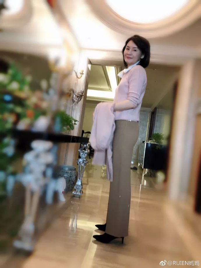 有必要买纯羊毛大衣吗,再穷也要买衣服