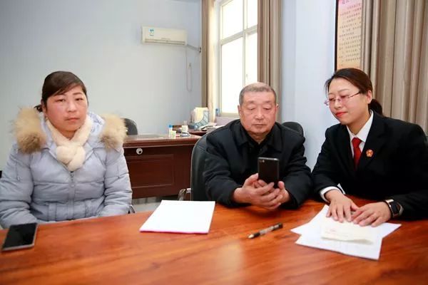 「见证改革开放40周年焦作法院集体」博爱法院许良中心法庭:穿梭于山区的公平使者