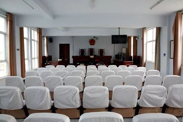 「见证改革开放40周年焦作法院集体」博爱法院许良中心法庭:穿梭于山区的公平使者