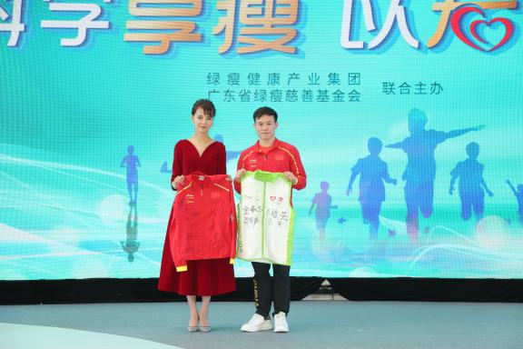 减肥达人一百天减重109斤,减重达人分享自己减肥过程