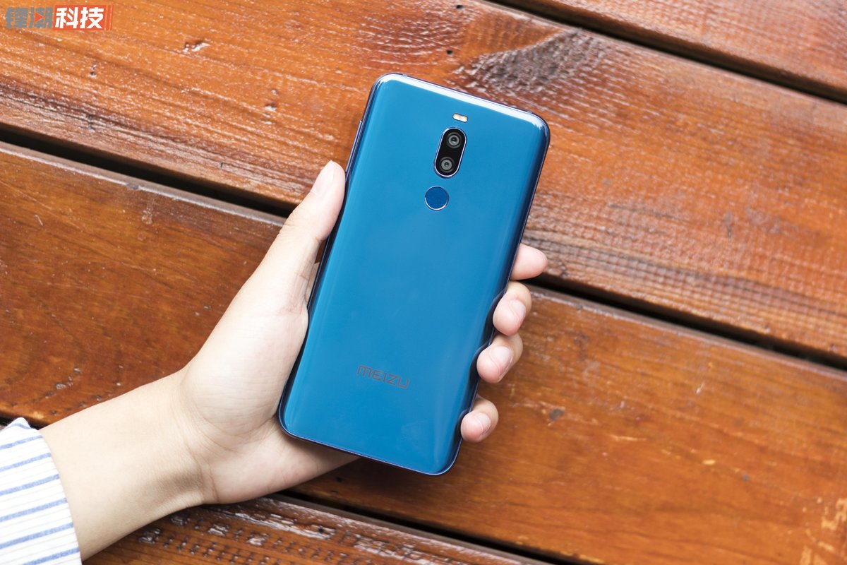 春节换手机首选这4款,一千多块钱买什么二手手机好