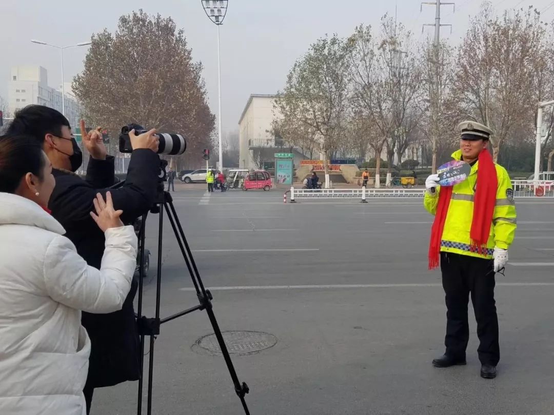 错过这条微信，你就错过了猛料、20万元、翡翠珠宝……