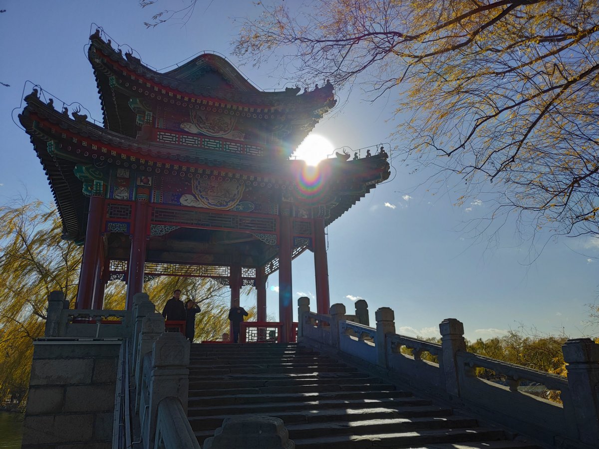 坚果r1smartisanos8.0,锤子手机坚果r1后摄像头