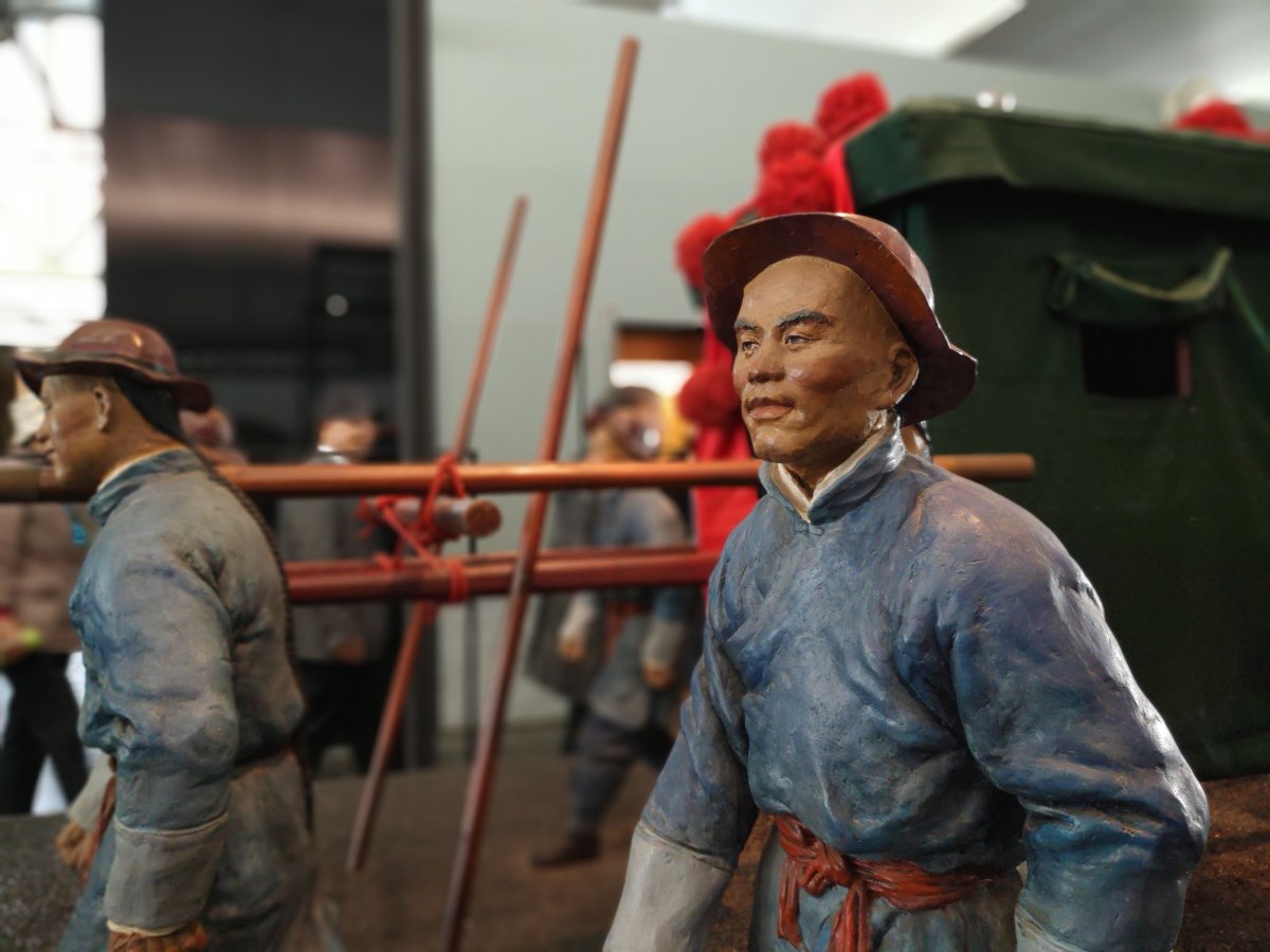 坚果r1smartisanos8.0,锤子手机坚果r1后摄像头