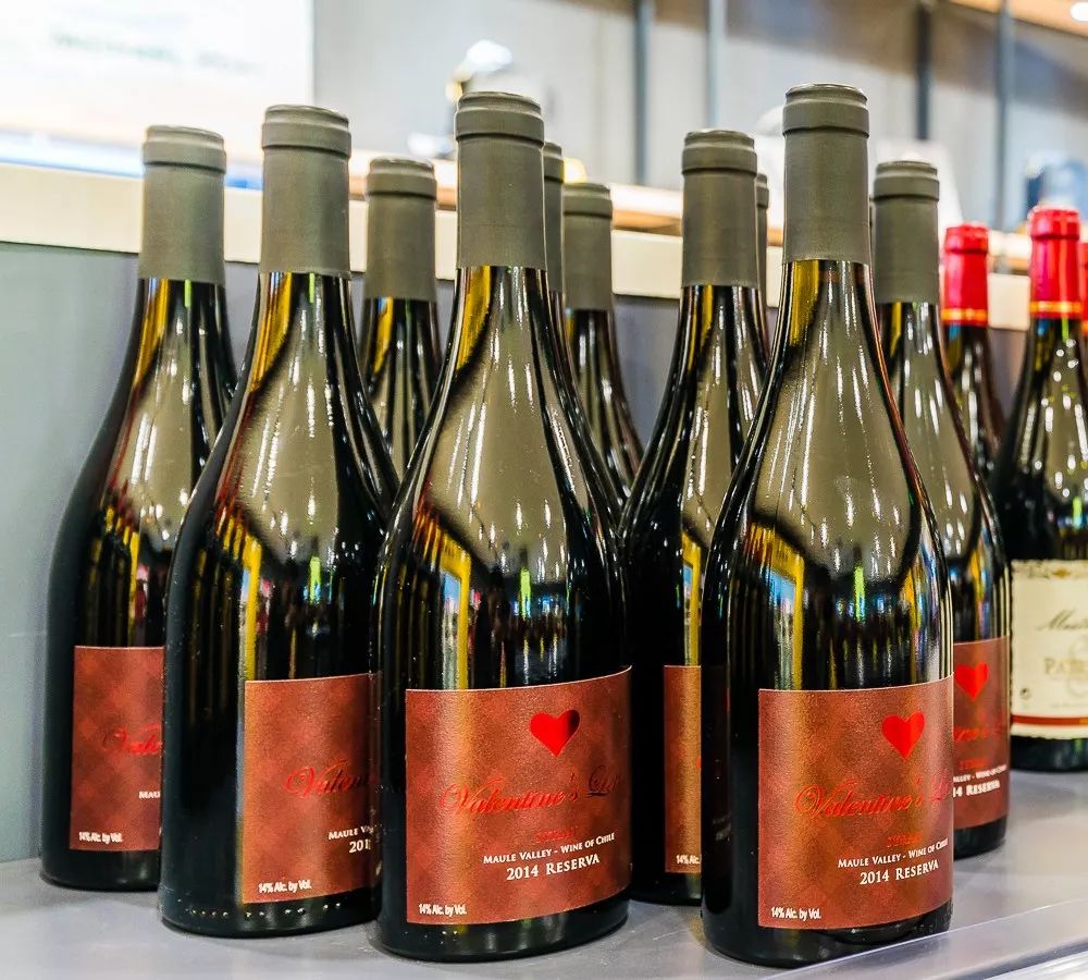 奢侈品秋季特卖会,轻奢名品特卖