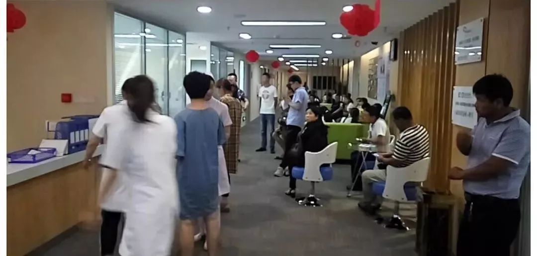 近视手术福利,近视手术钜惠