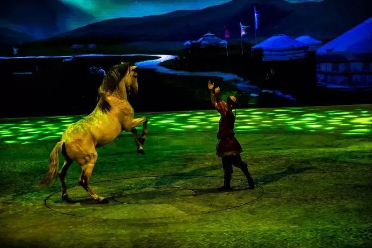 中国马镇冰火节,马镇冰火节