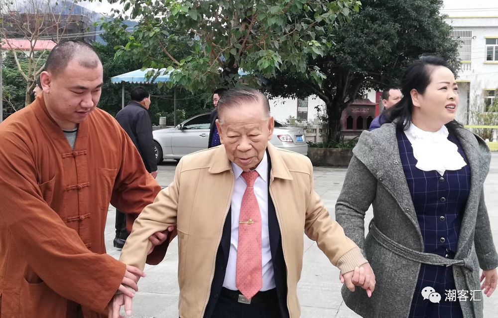 丰顺大老板回乡，CCTV都来采访了