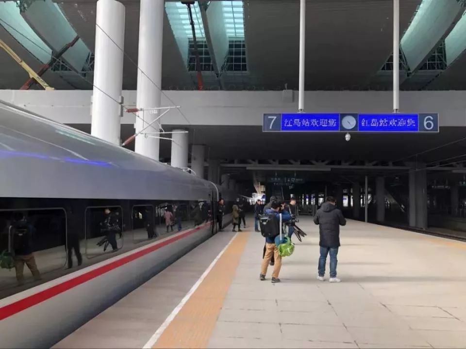 济青高铁今日开通了吗,济青快线淄博站停吗