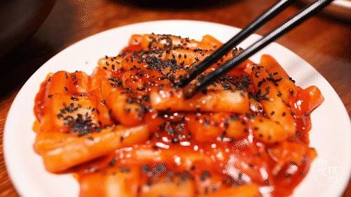 吃年糕时要不要喝汤,过年吃年糕的禁忌和寓意