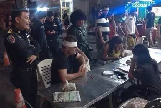 就因为不懂这些,他们在泰国被人妖打的头破血流