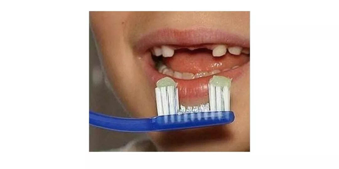 看完编辑部同事们送给自己的圣诞礼物，我哭了，你呢？（内含吹波糖福利！）