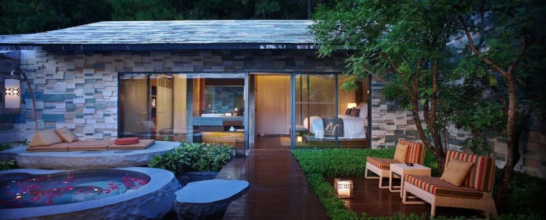 不输日本的农村别墅,顶级私汤酒店