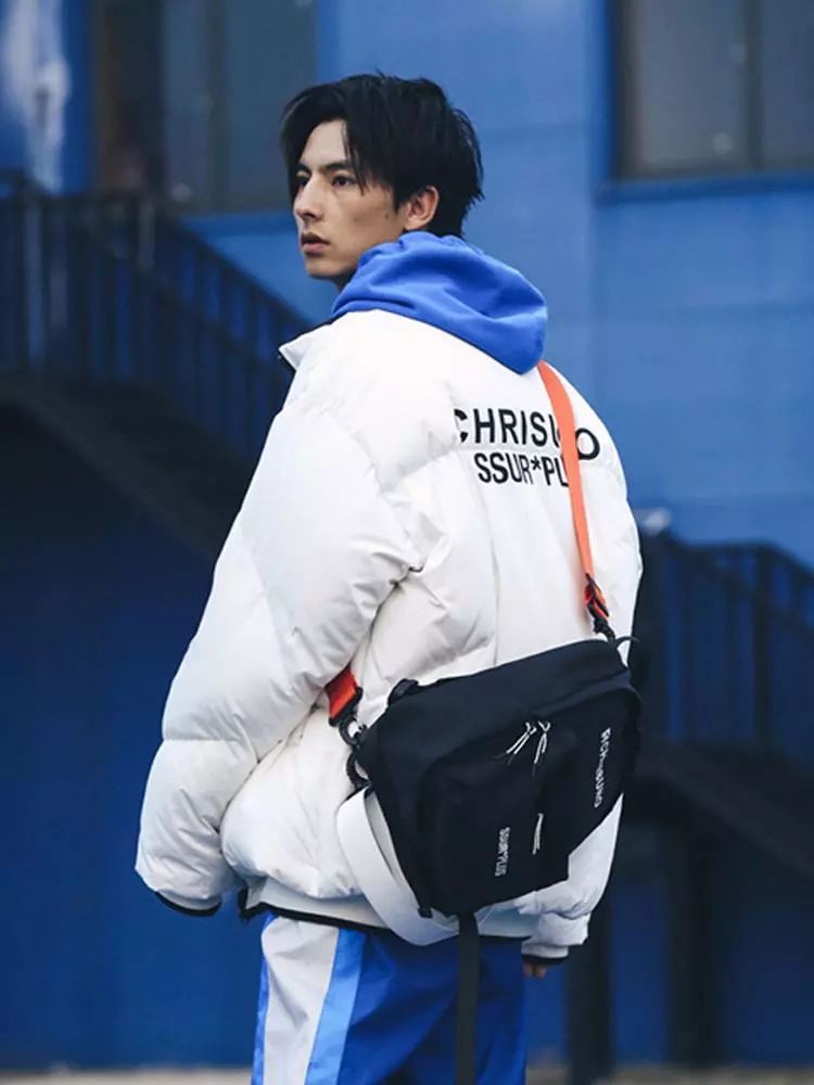 aj1体育画报49.5,aj1体育画报对比黑红