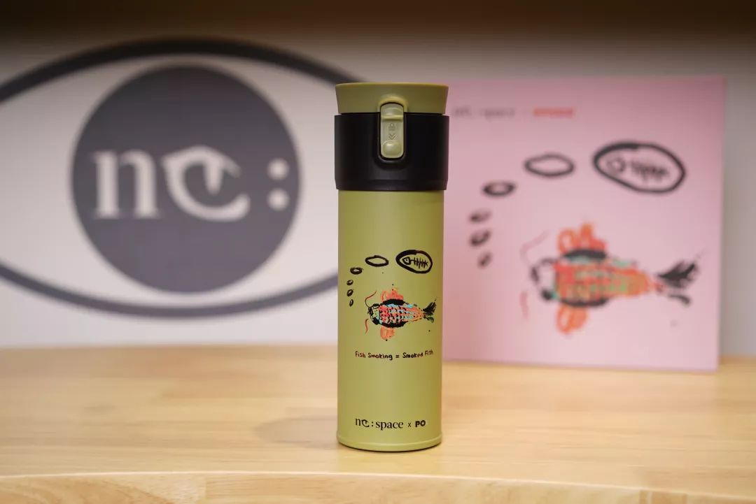 带它过安检，从包里拿出来的瞬间，看到了TA们羡慕的眼光……