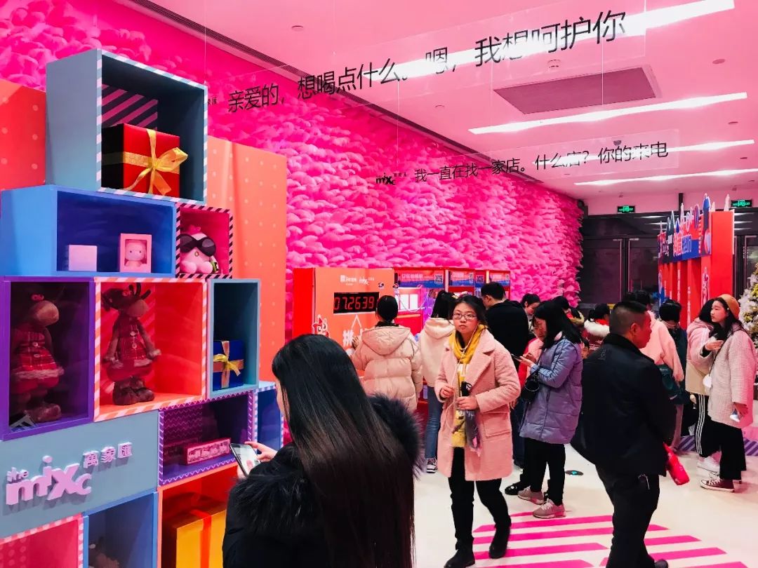 施华洛世奇情人节新款,施华洛世奇限量纪念款