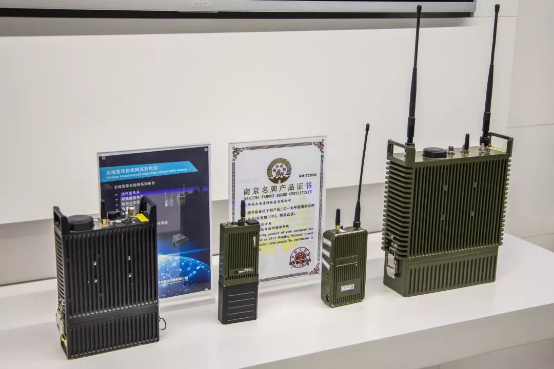 改革开放40周年图片展进行巡展,改革开放40周年南京图片展现场